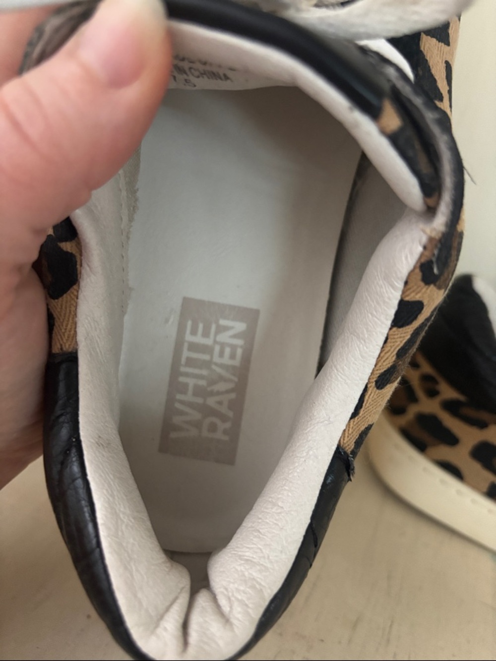Leopard Print Star Accent Sneakers - White Star, Black Trim - Picture 3 of 9